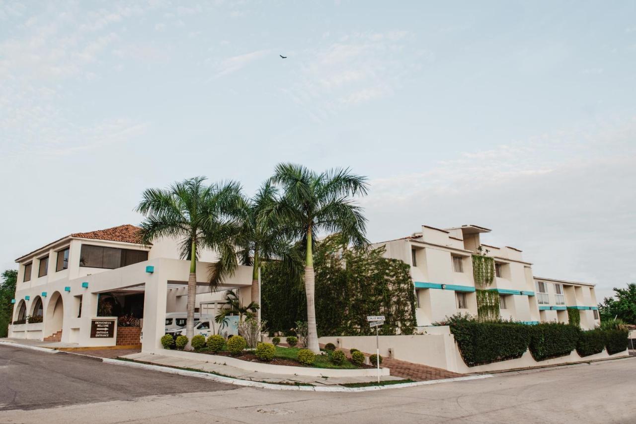 Hotel Suites Villasol Puerto Escondido  Buitenkant foto